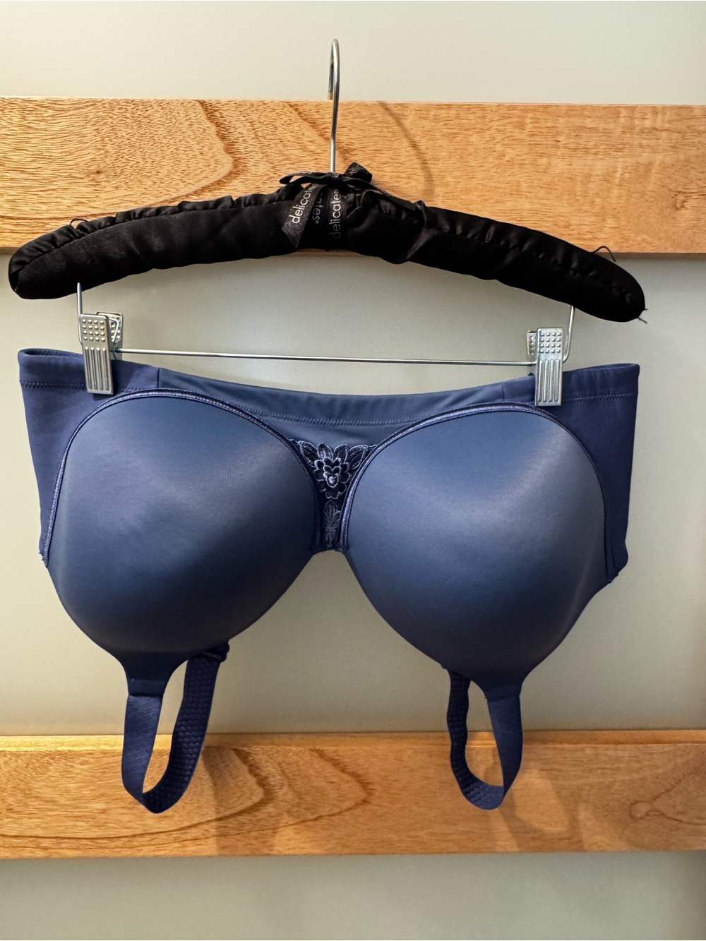 Vanity Fair periwinkle blue wireless bra with wide straps and back support